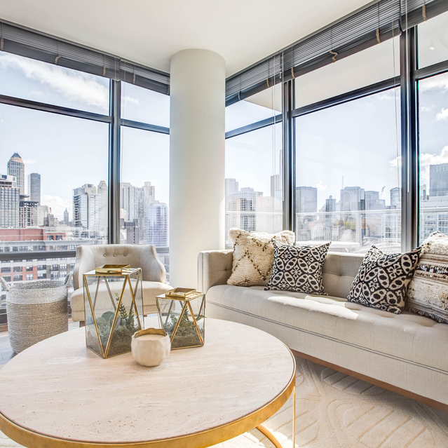Next Apartments - Living Room with City View